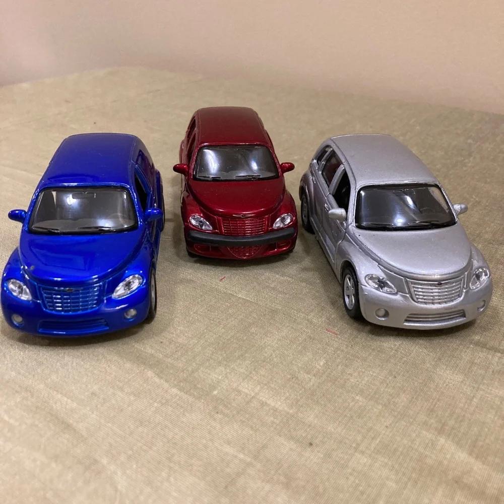 NWT Chrysler Collection PT Cruiser, GT Cruiser, Panel Cruiser,  1:39 sca…